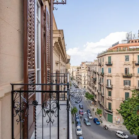 Le Rose Di Nonna Maria, Di Lusso In Centro Citta