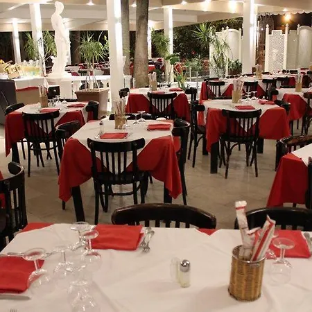 Le Rose Di Nonna Maria, Di Lusso In Centro Citta * パレルモ